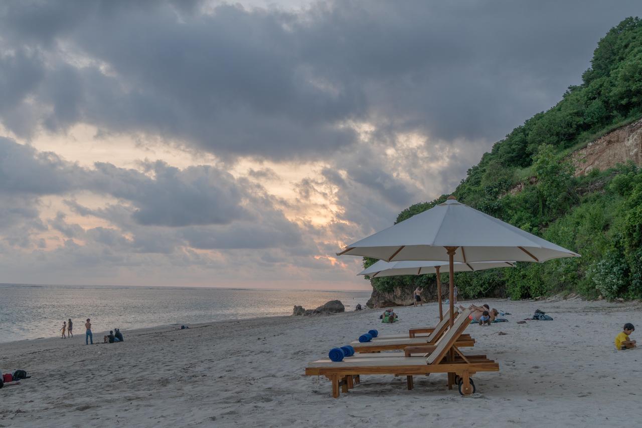プリ パンダワ リゾート Kuta Selatan エクステリア 写真