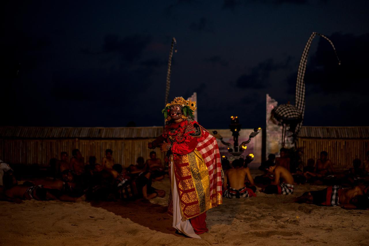 プリ パンダワ リゾート Kuta Selatan エクステリア 写真